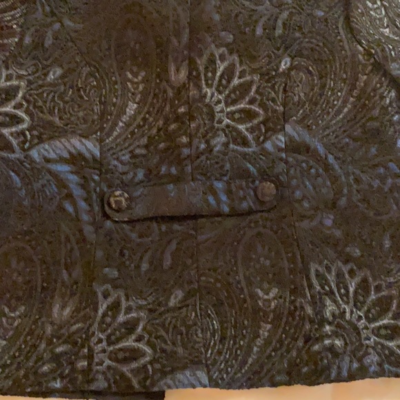 Ladies Brocade design jacket nwot - Picture 10 of 16